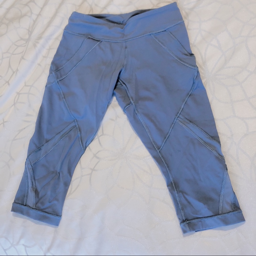 Lululemon Grey Geometric Seam Run Tights Crops
